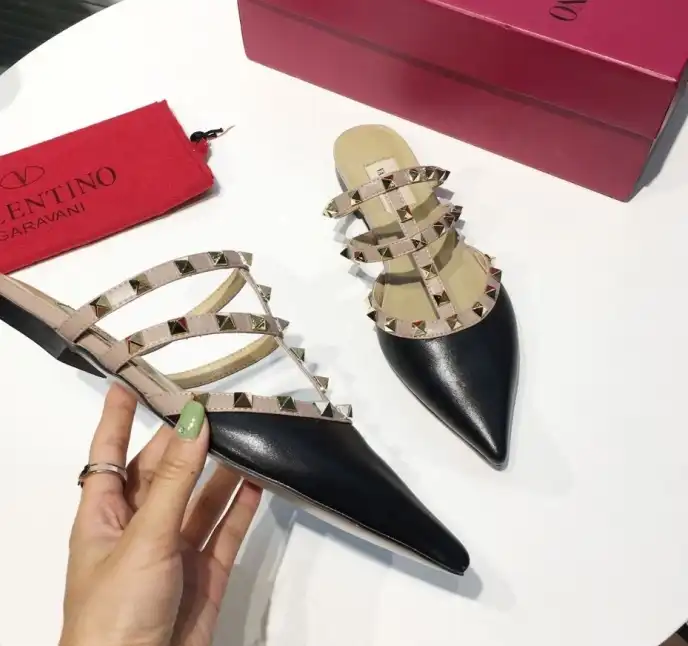 hype Valentino High Heels