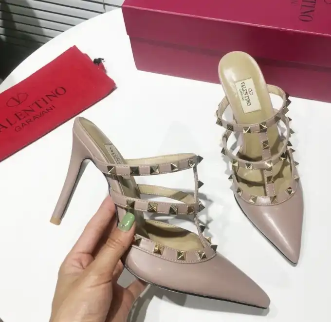 hype Valentino High Heels