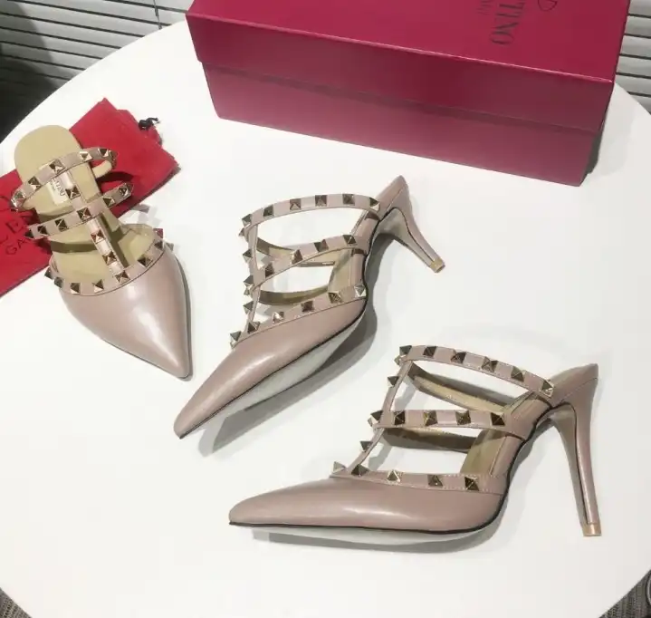 hype Valentino High Heels