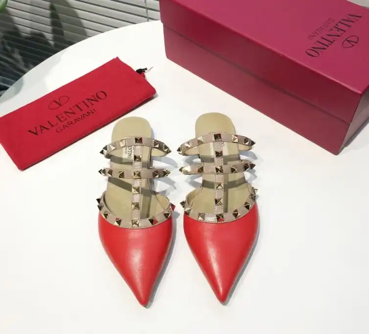 hype Valentino High Heels