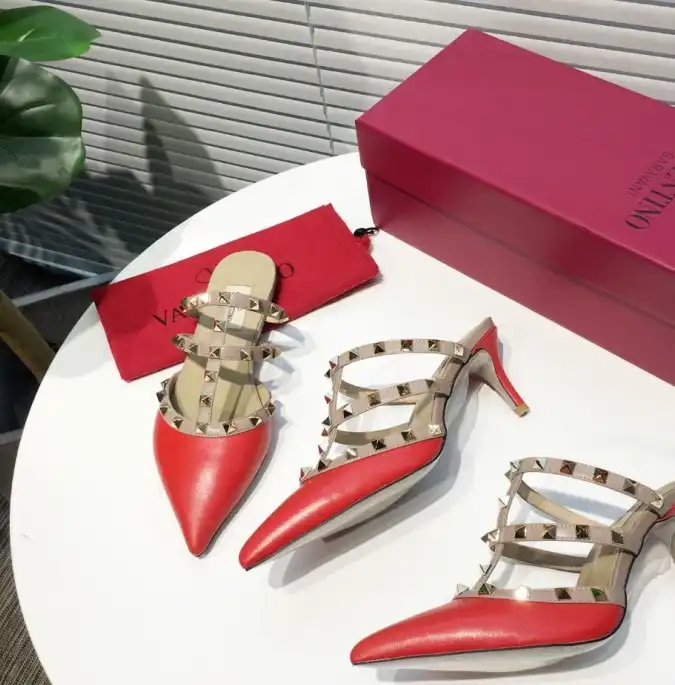 hype Valentino High Heels