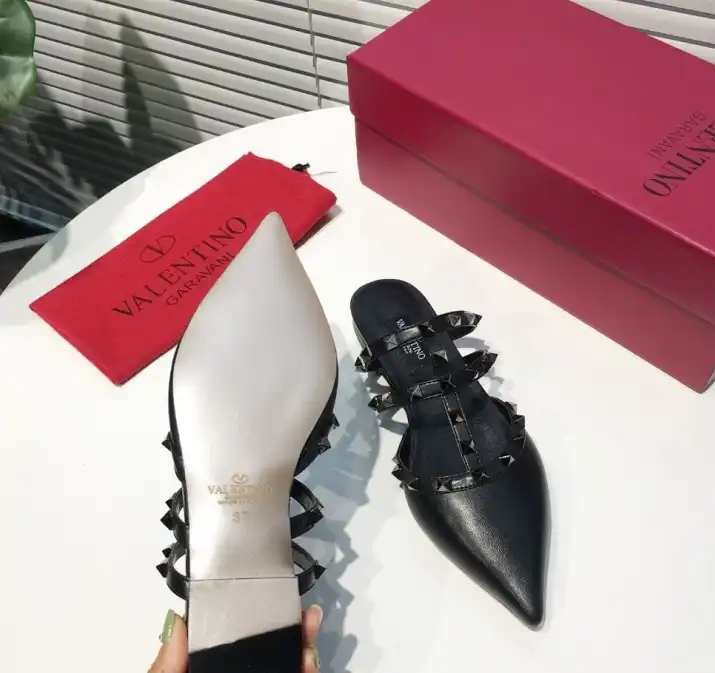 hype Valentino High Heels