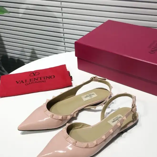 hype Valentino High Heels