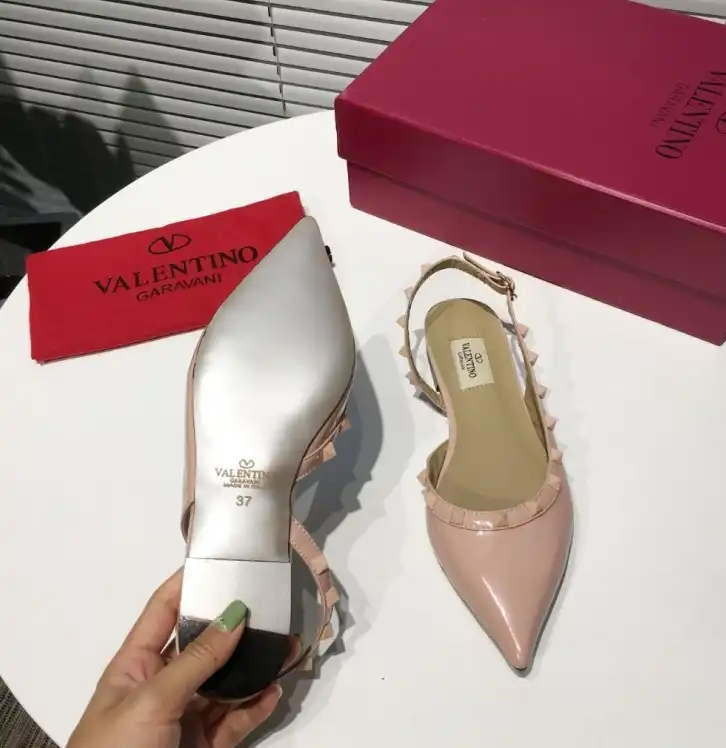 hype Valentino High Heels