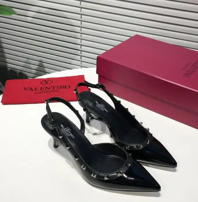 hype Valentino High Heels