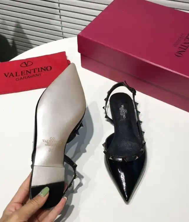 hype Valentino High Heels