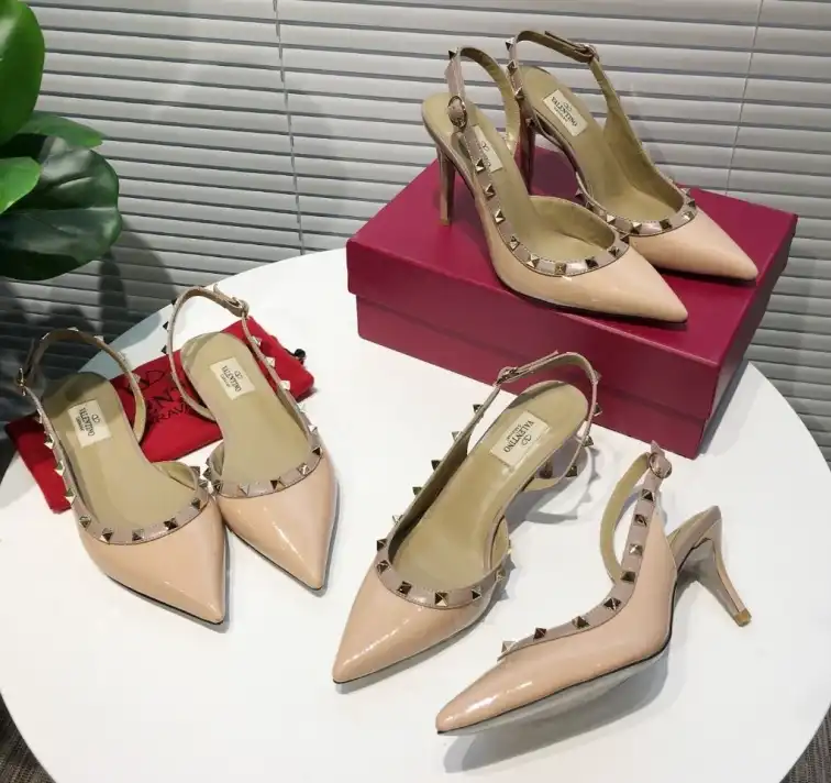 hype Valentino High Heels