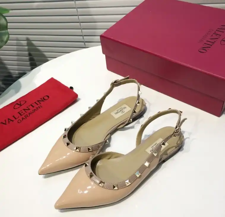 hype Valentino High Heels