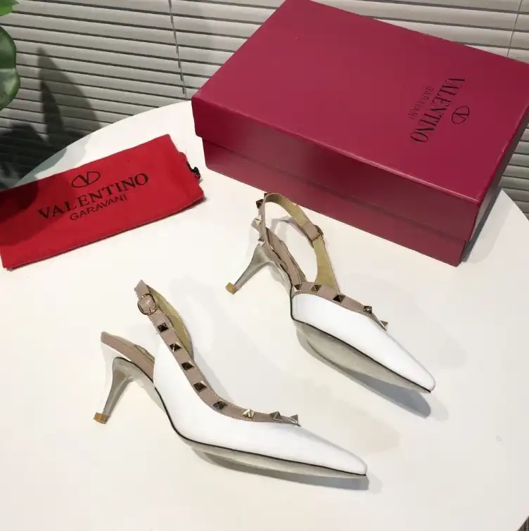 hype Valentino High Heels