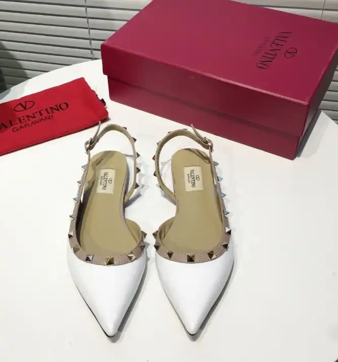 hype Valentino High Heels