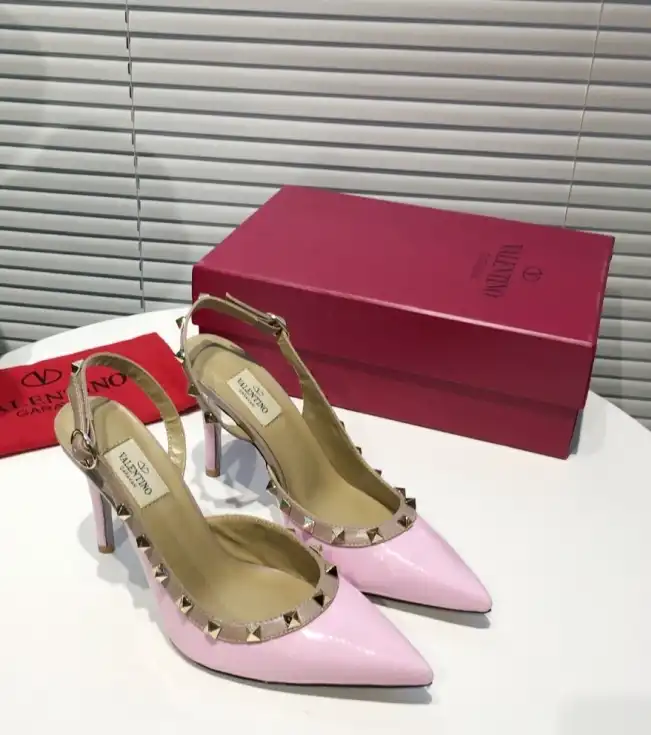 hype Valentino High Heels