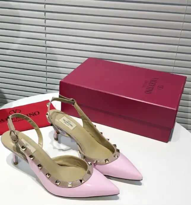 hype Valentino High Heels