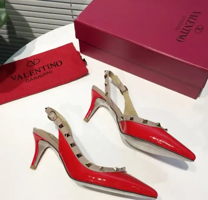 hype Valentino High Heels