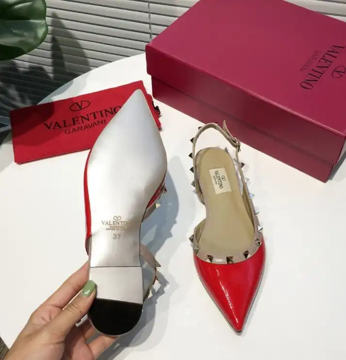 hype Valentino High Heels