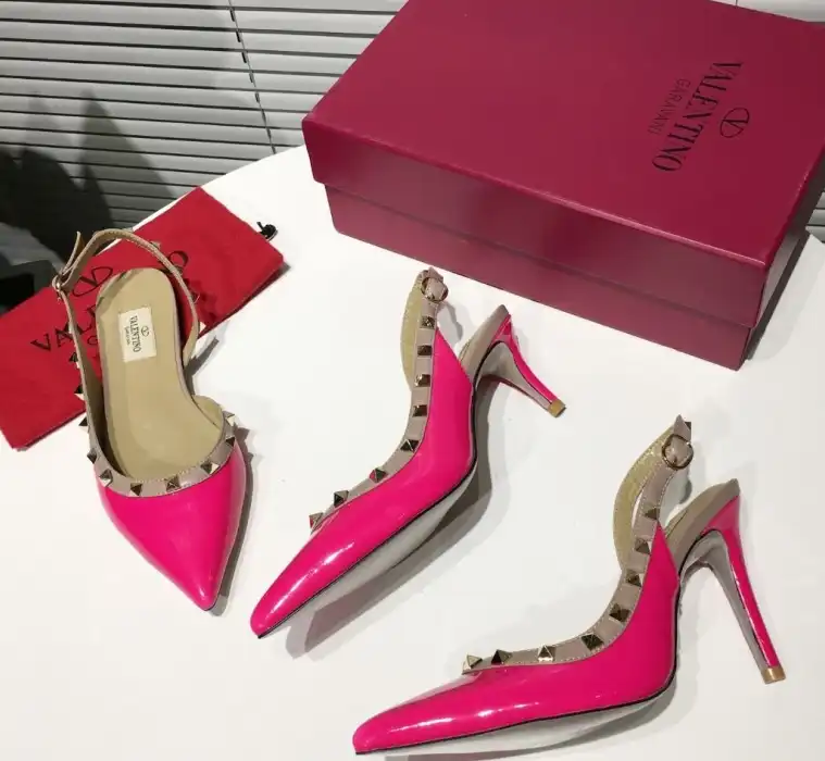 hype Valentino High Heels