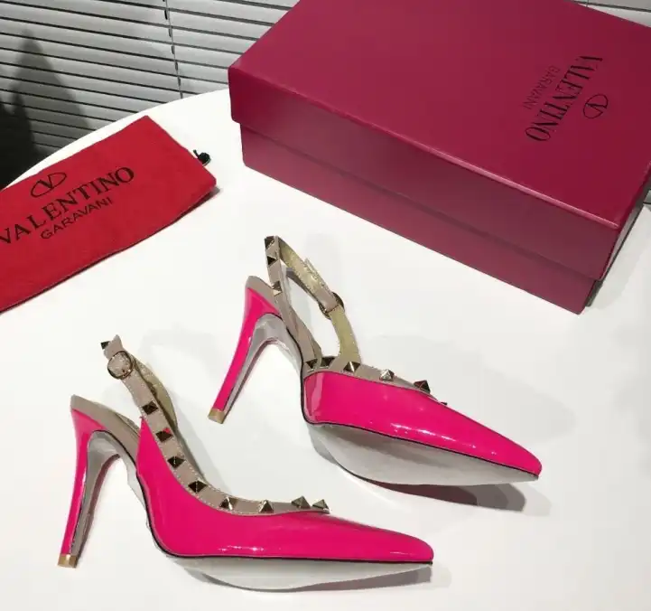 hype Valentino High Heels