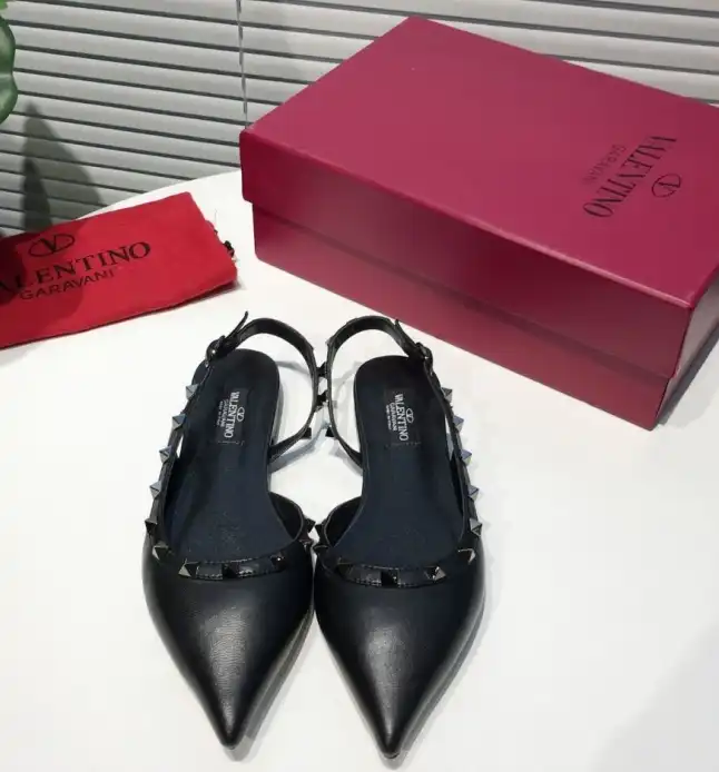 hype Valentino High Heels