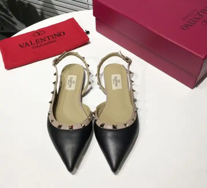 hype Valentino High Heels