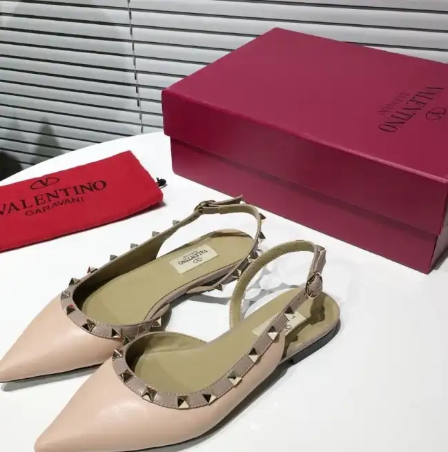 hype Valentino High Heels