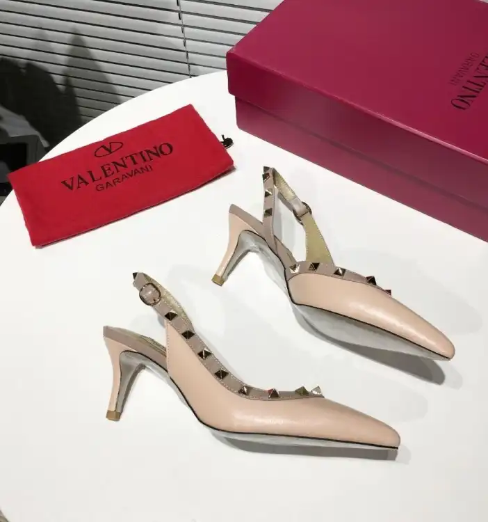 hype Valentino High Heels