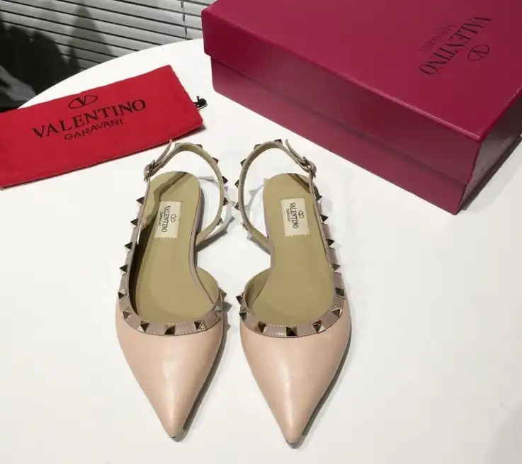 hype Valentino High Heels