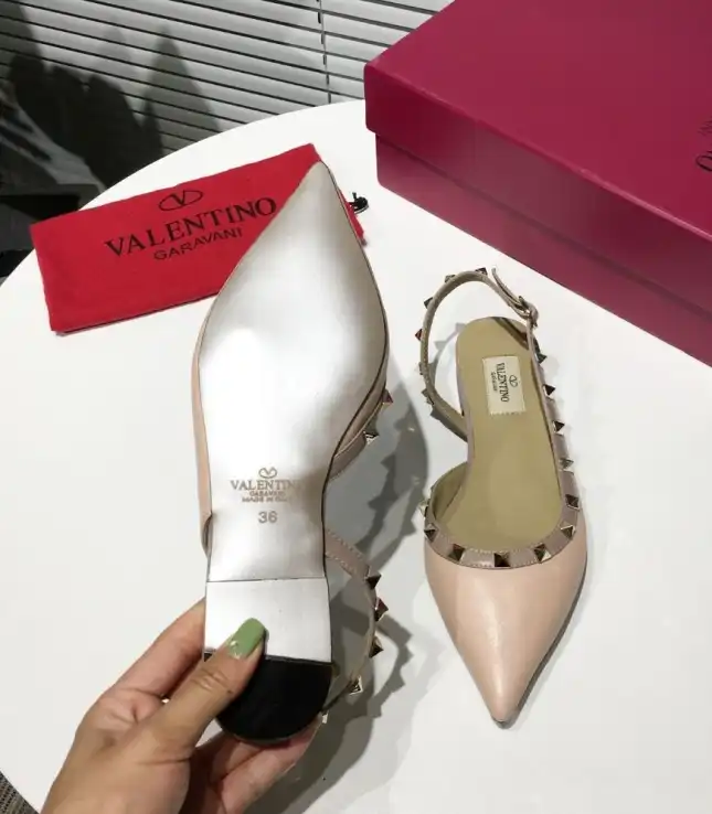 hype Valentino High Heels