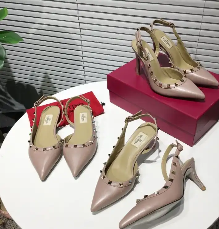 hype Valentino High Heels