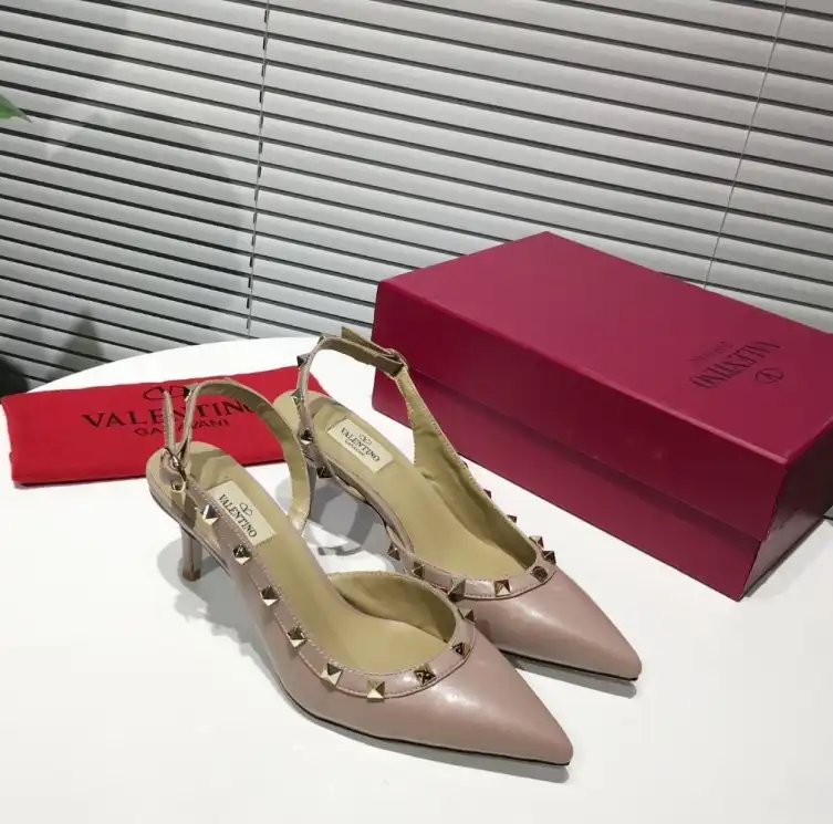 hype Valentino High Heels