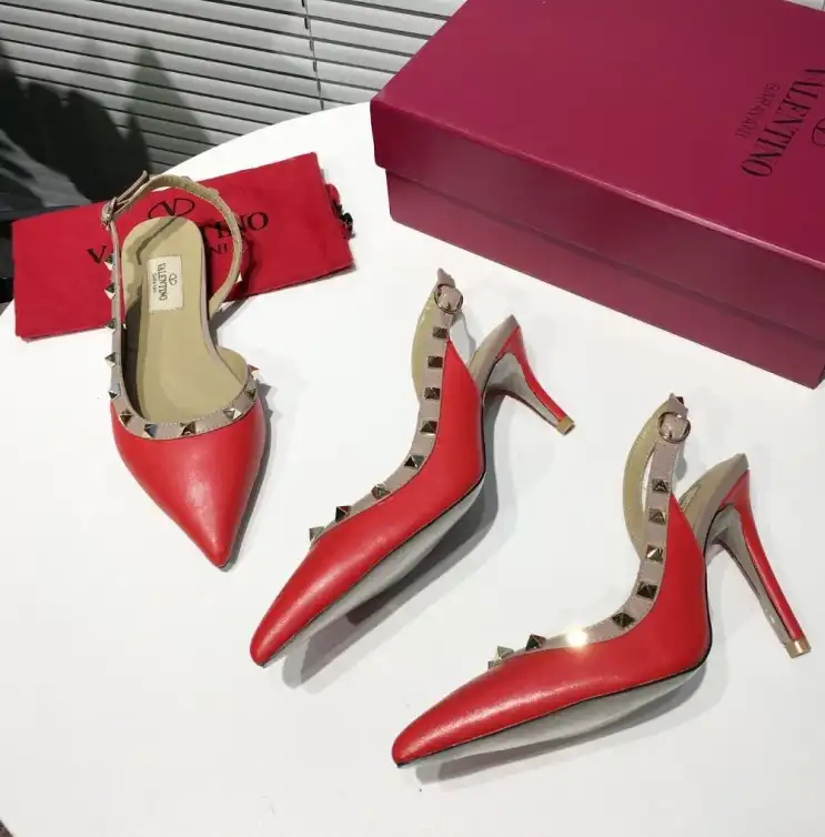 hype Valentino High Heels