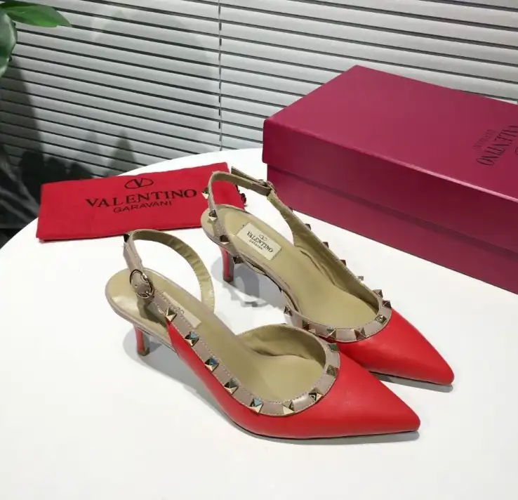 hype Valentino High Heels