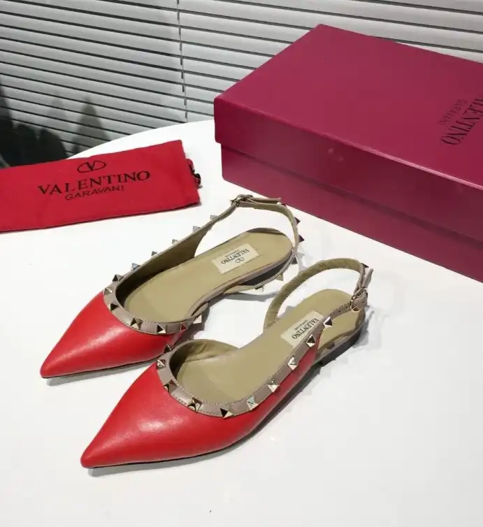 hype Valentino High Heels