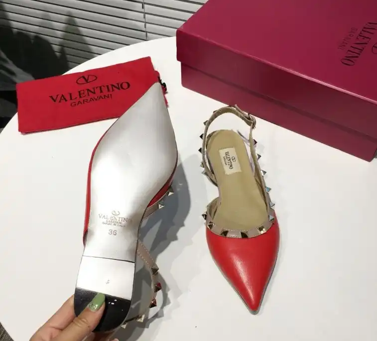 hype Valentino High Heels