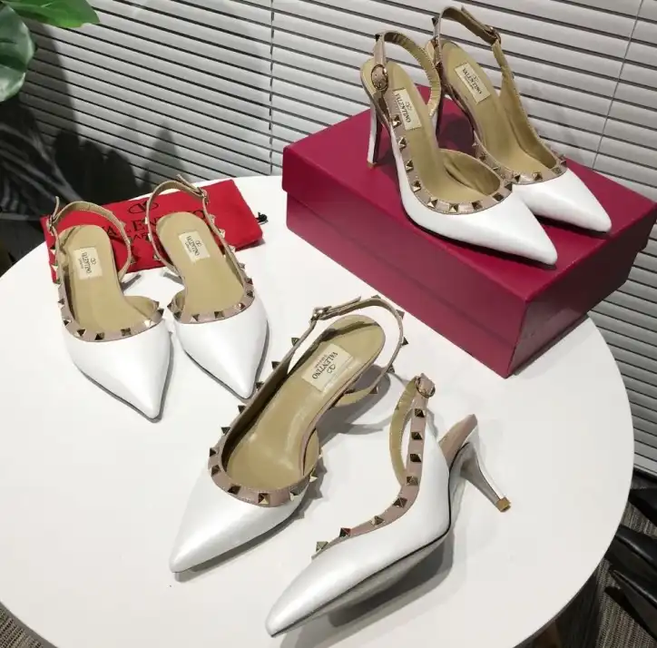 hype Valentino High Heels