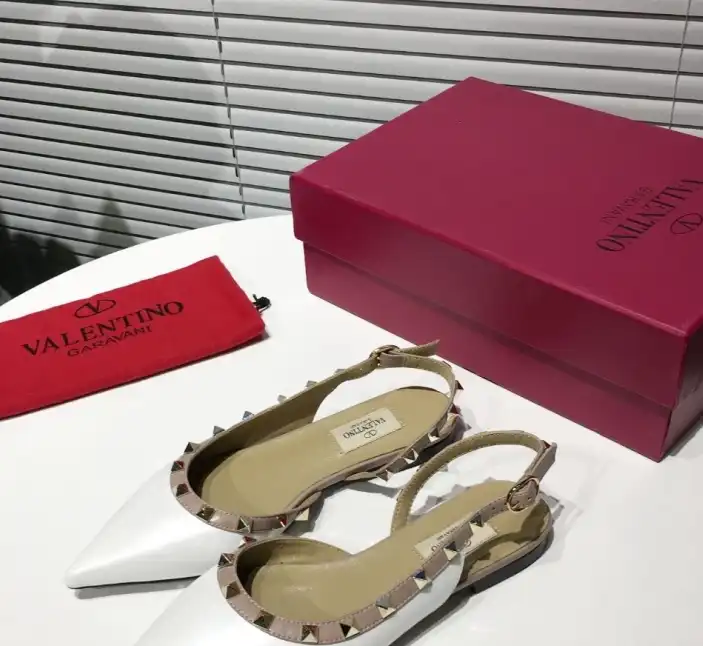 hype Valentino High Heels