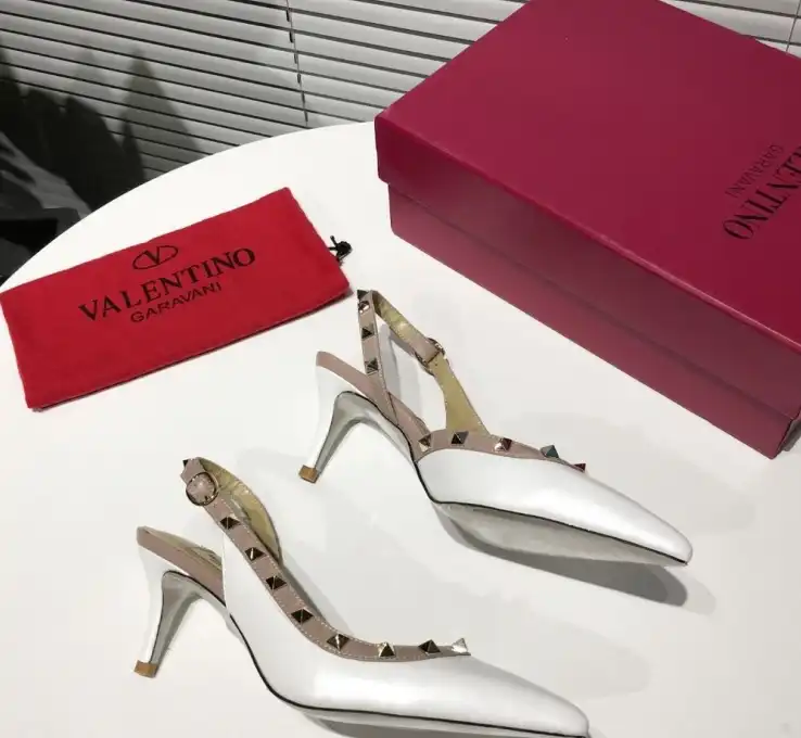 hype Valentino High Heels