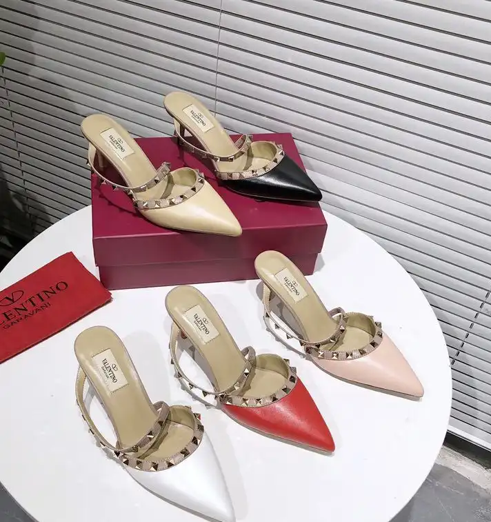 hype Valentino High Heels