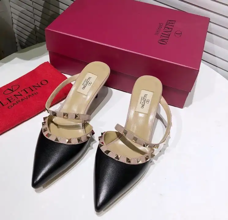 hype Valentino High Heels