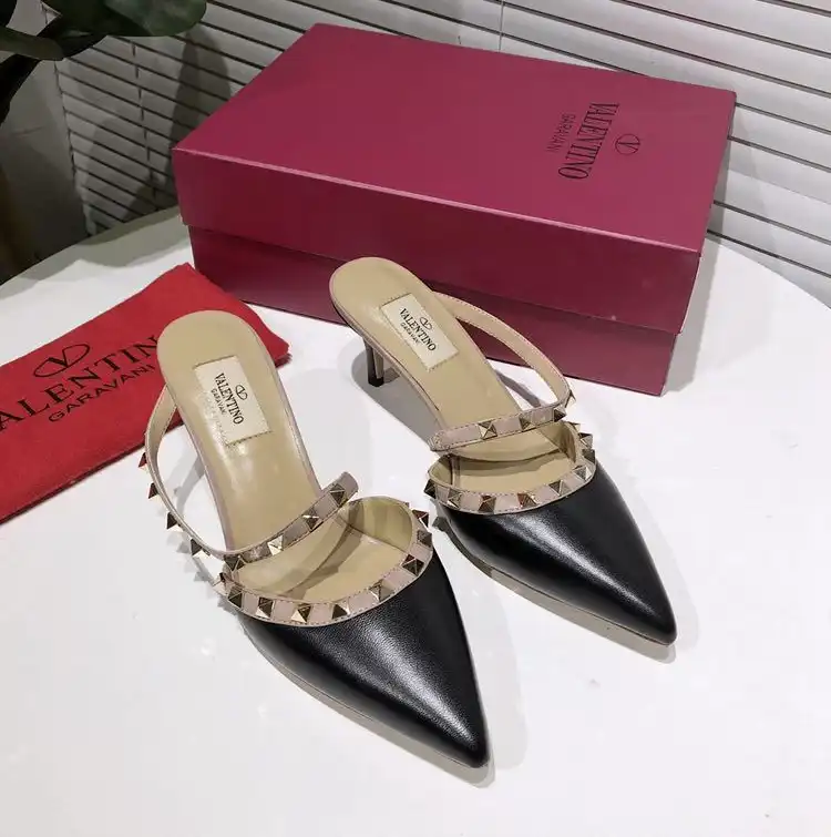 hype Valentino High Heels