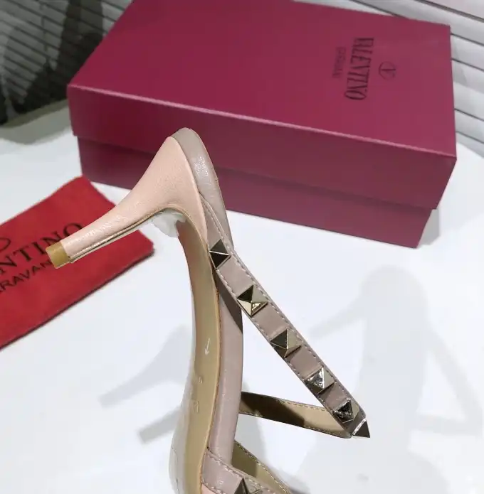 hype Valentino High Heels