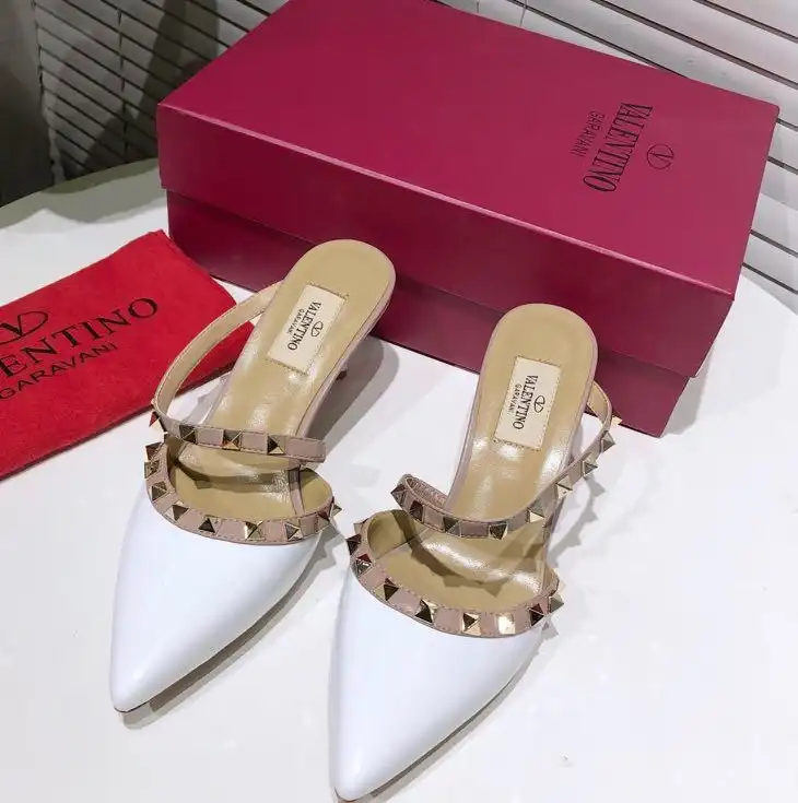 hype Valentino High Heels