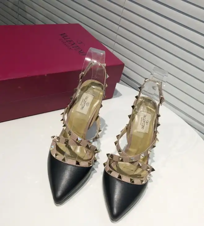 hype Valentino High Heels