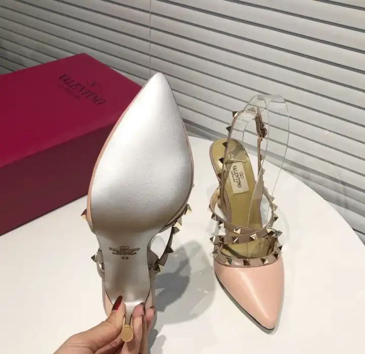 hype Valentino High Heels