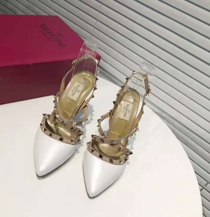 hype Valentino High Heels