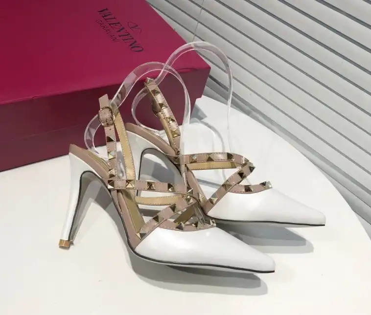 hype Valentino High Heels