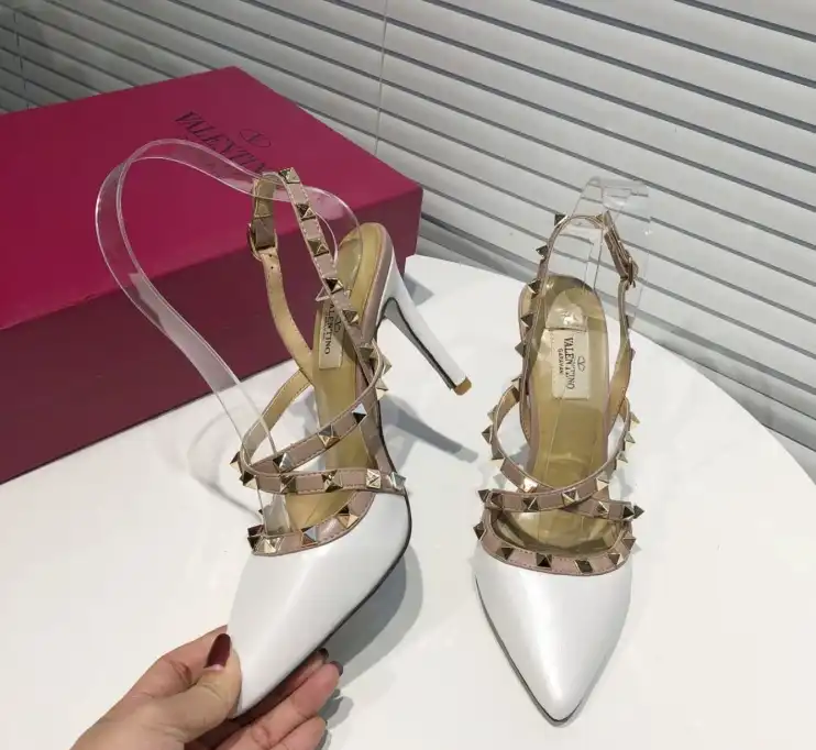 hype Valentino High Heels