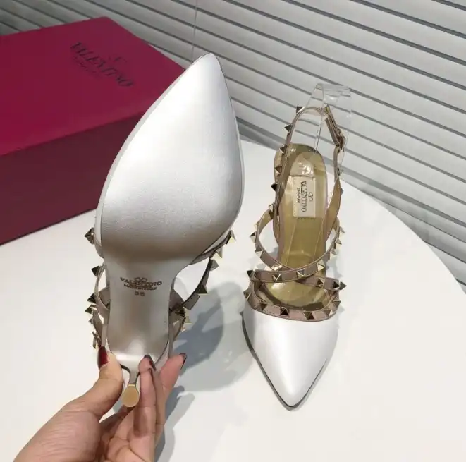 hype Valentino High Heels