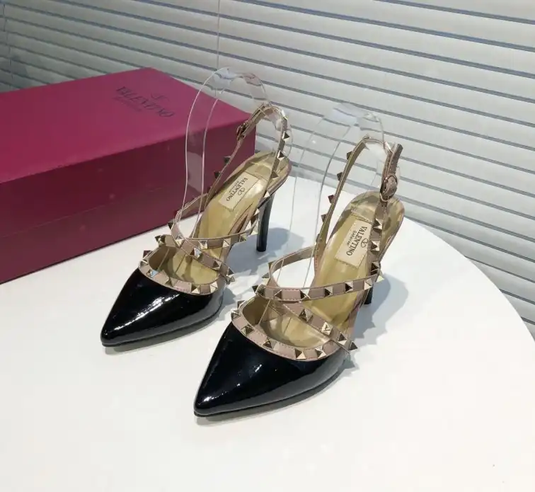 hype Valentino High Heels