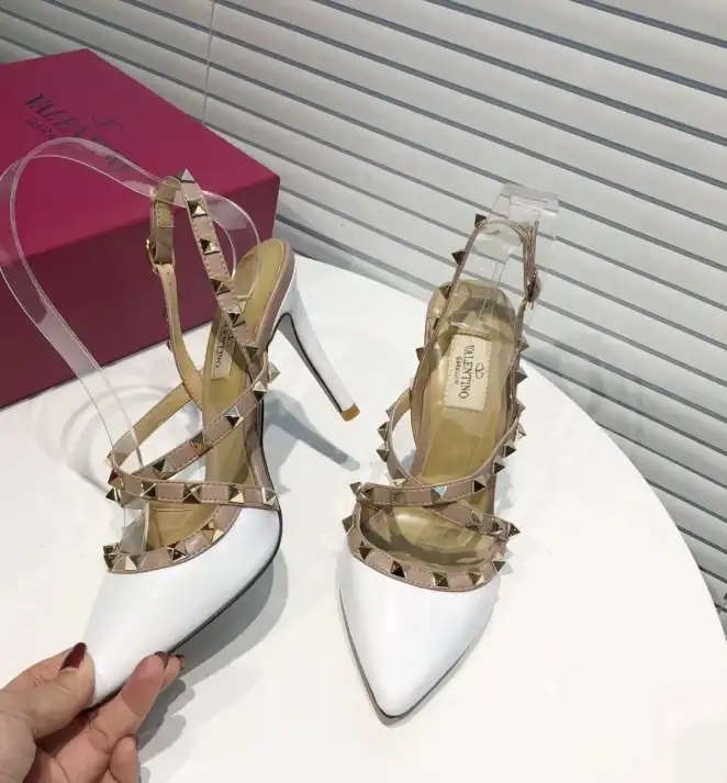 hype Valentino High Heels