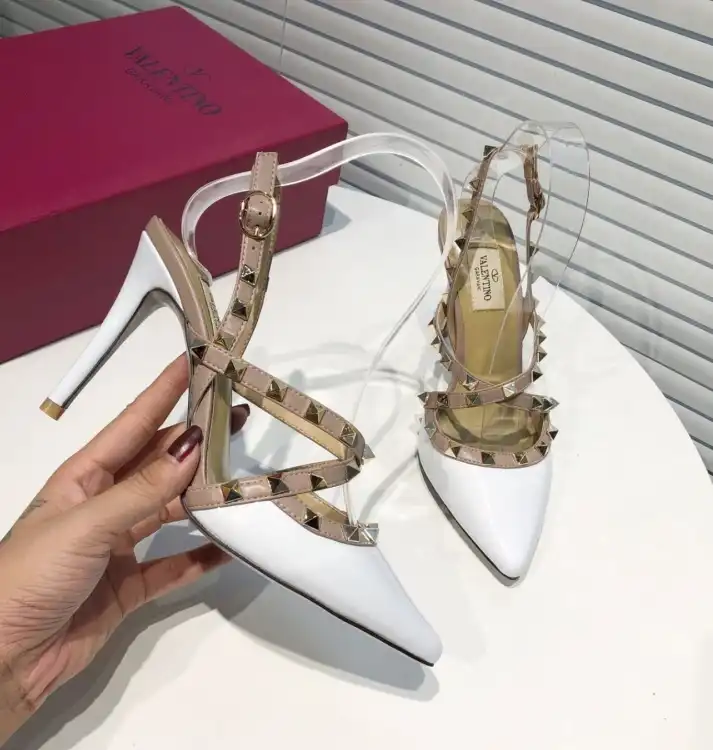 hype Valentino High Heels