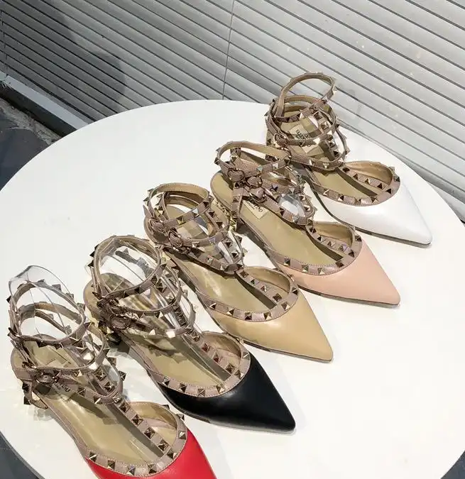 hype Valentino High Heels